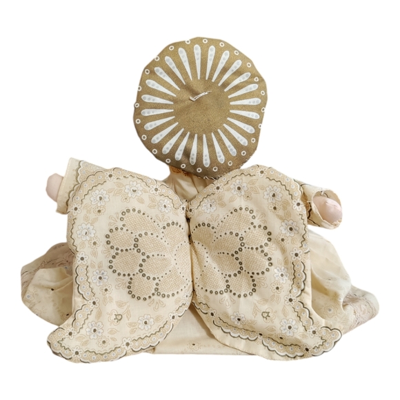 Vintage Handmade Angels - Picture 3 of 11